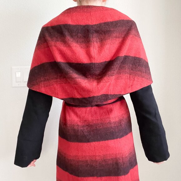 Bar III Red & Black Plaid Shawl Jacket – Size Small - Picture 3 of 9